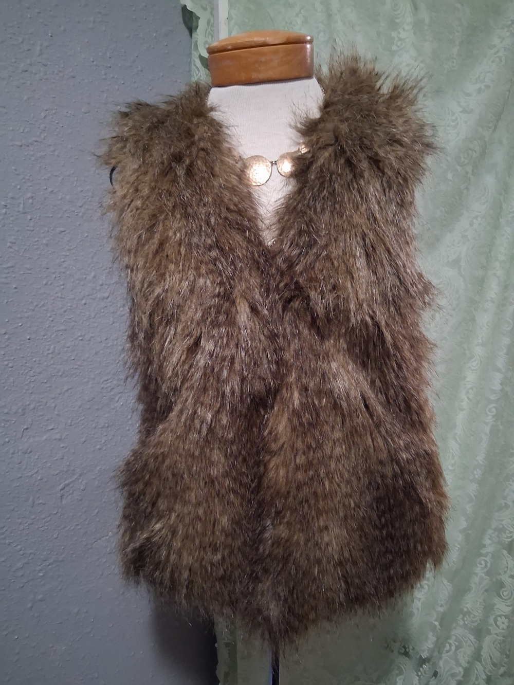 Divided Faux Fur Brown Vest